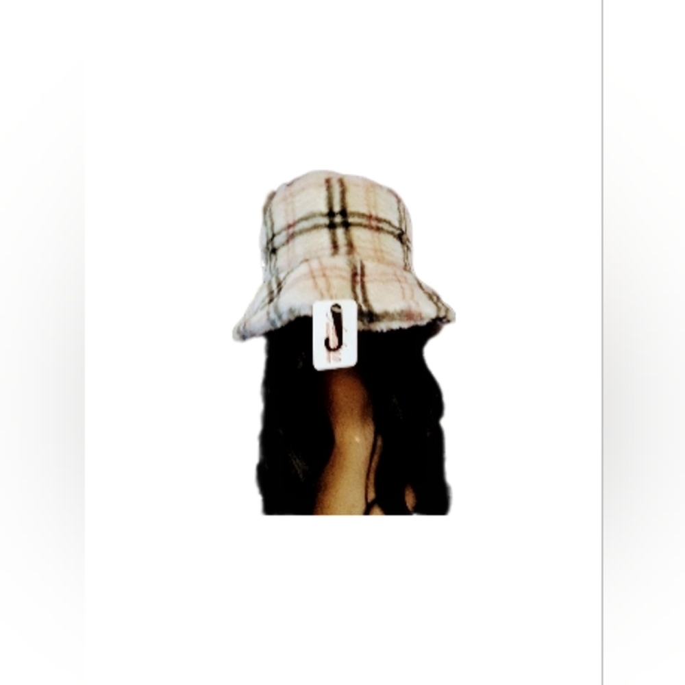 Furry bucket hat